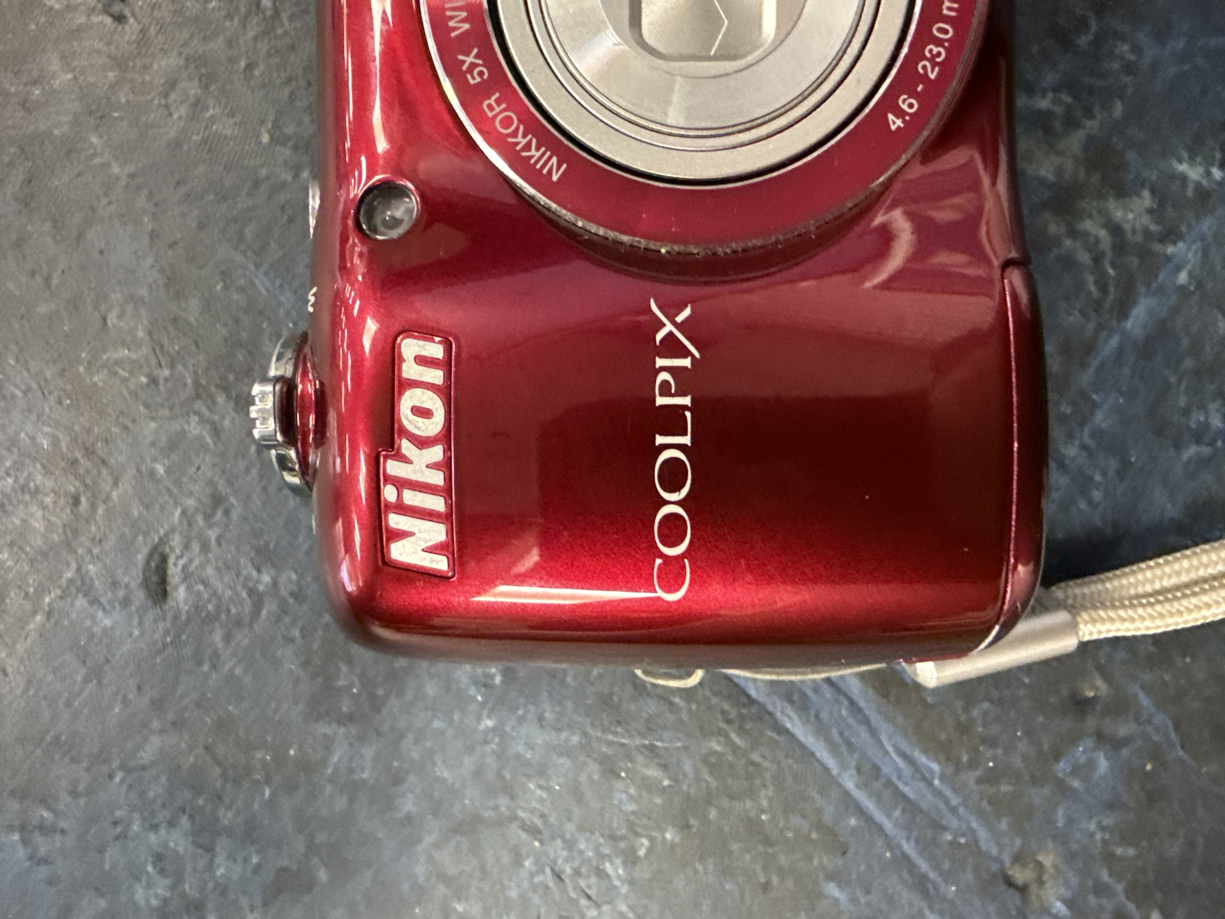 Pre-owned Nikon Nikon coolpix l26 5x wide optical zoom - Own4Less